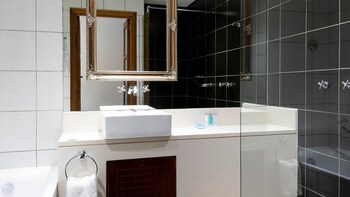 Anew Hotel Hilton Pietermaritzburg