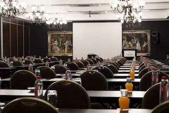 Anew Hotel Hilton Pietermaritzburg