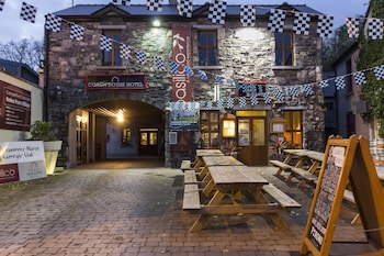 Coach House Hotel