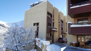 Faraya Village Club