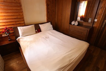 Faraya Village Club