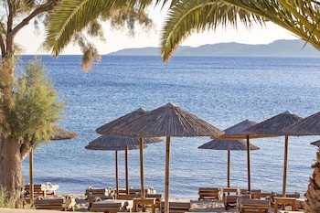 Manoulas Beach Mykonos Resort fotoğrafı