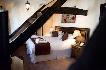 Black Boy Inn