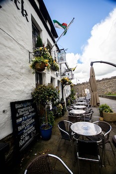 Black Boy Inn