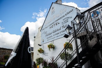 Black Boy Inn