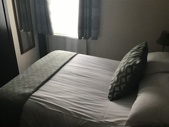 Black Boy Inn