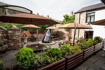 Black Boy Inn