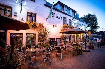 Black Boy Inn