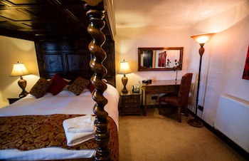 Black Boy Inn