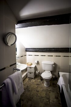 Black Boy Inn