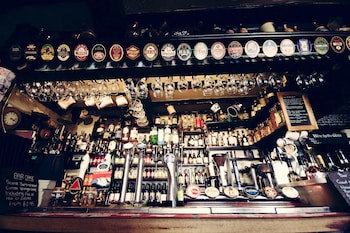 Black Boy Inn