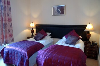 Black Boy Inn