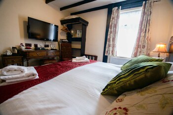 Black Boy Inn