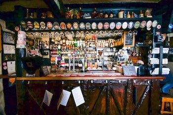 Black Boy Inn