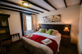 Black Boy Inn