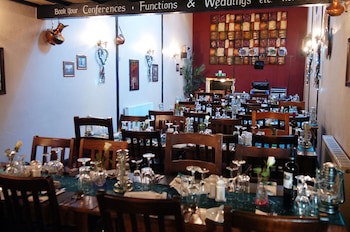 Black Boy Inn