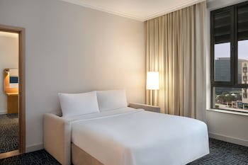 Yas Plaza Bay by IHG fotoğrafı