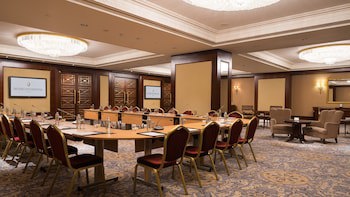 Intercontinental Kyiv, An Ihg Hotel