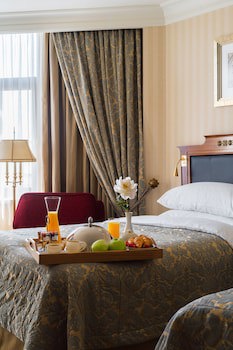Intercontinental Kyiv, An Ihg Hotel