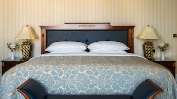 Intercontinental Kyiv, An Ihg Hotel