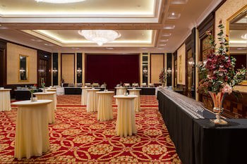 Intercontinental Kyiv, An Ihg Hotel