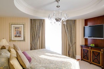 Intercontinental Kyiv, An Ihg Hotel