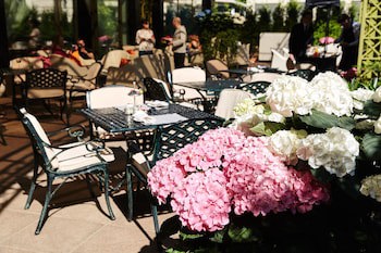 Intercontinental Kyiv, An Ihg Hotel