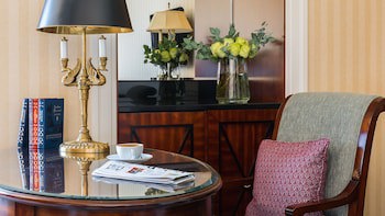 Intercontinental Kyiv, An Ihg Hotel