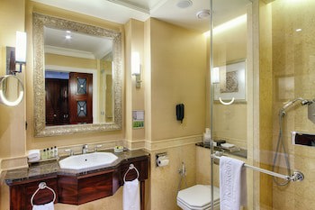 Intercontinental Kyiv, An Ihg Hotel