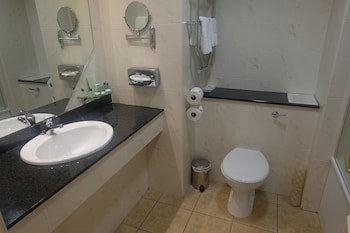 Canal Court Hotel