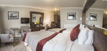 Canal Court Hotel
