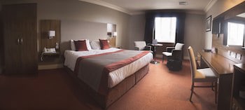 Canal Court Hotel