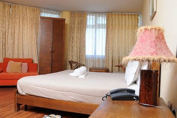 Dimitri Hotel