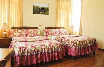 Dimitri Hotel