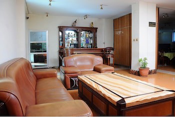 Dimitri Hotel
