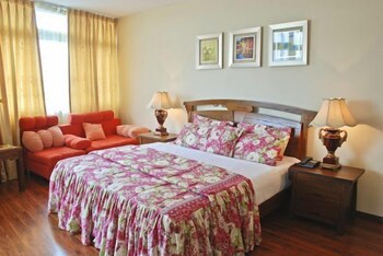 Dimitri Hotel