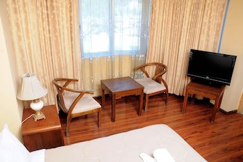 Dimitri Hotel