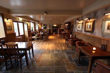 Bears Paw Inn