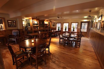 Bears Paw Inn