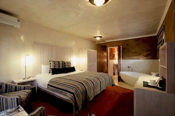 African Rock Hotel