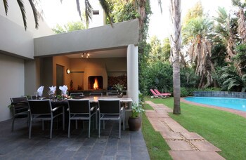 African Rock Hotel