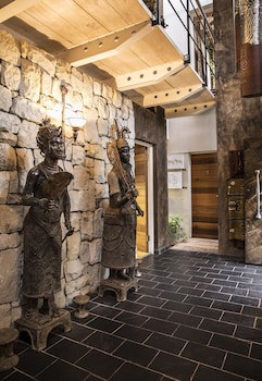African Rock Hotel