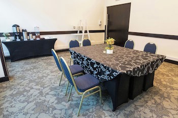 Four Points By Sheraton Los Angeles