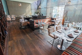 Four Points By Sheraton Los Angeles