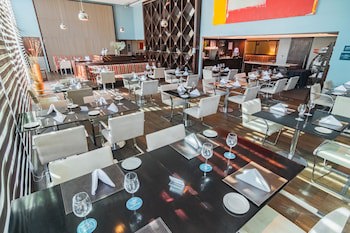 Four Points By Sheraton Los Angeles