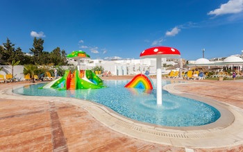 Zodiac Hotel