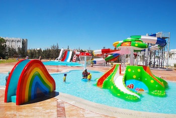 Zodiac Hotel