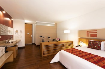 Bh La Quinta- Suites