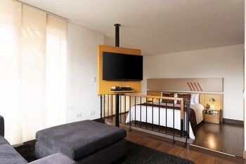 Bh La Quinta- Suites