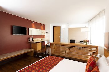 Bh La Quinta- Suites